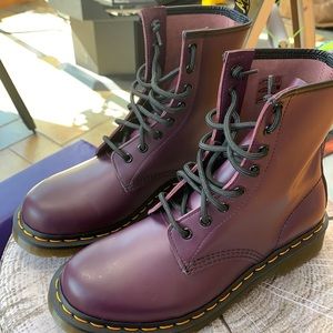 Dr. Martens purple size 8